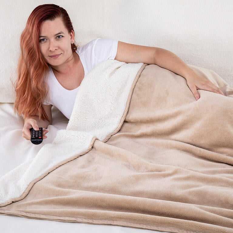 Śpiwór telewizyjny z barankiem BONNY